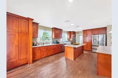 7736 Sugar Drive, Huntington Beach, CA 92647 - Photo 34