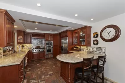 28018 Peninsula, Lake Arrowhead, CA 92352 - Photo 12