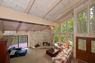 28018 Peninsula, Lake Arrowhead, CA 92352 - Photo 8
