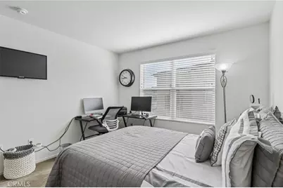 7155 Citrus Avenue #355, Fontana, CA 92336 - Photo 10