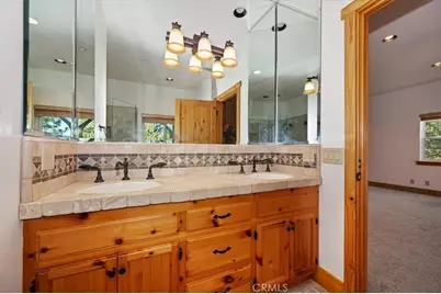 26285 Spyglass Drive, Lake Arrowhead, CA 92352 - Photo 20