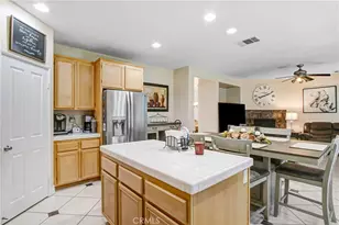 14571 Hummingbird, Victorville, CA 92394 - Photo 12
