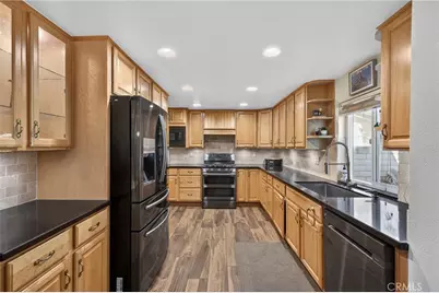 1555 Lynne Court, Redlands, CA 92373 - Photo 16