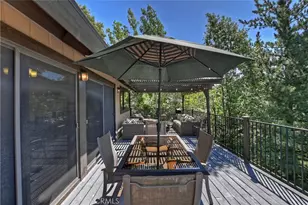 26603 Hillcrest Ln, Lake Arrowhead, CA 92352 - Photo 6