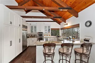 26603 Hillcrest Ln, Lake Arrowhead, CA 92352 - Photo 16
