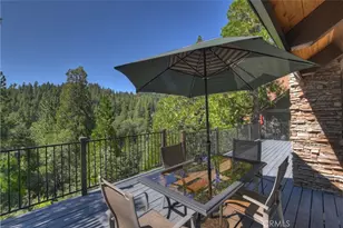 26603 Hillcrest Ln, Lake Arrowhead, CA 92352 - Photo 4