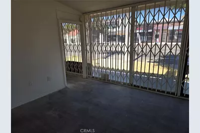 6682 Magnolia Avenue, Riverside, CA 92506 - Photo 8