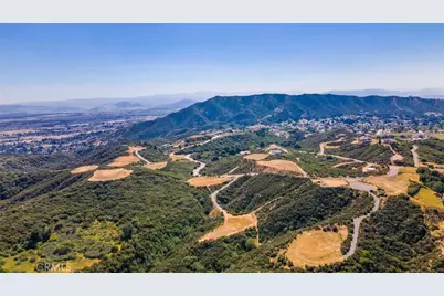 39527 Hidden Heights Drive, Yucaipa, CA 92399 - Photo 10