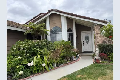201 S Brookside Court, Anaheim, CA 92808 - Photo 4