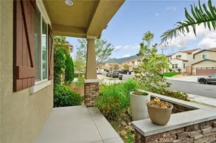 16969 Red Tail Ln, Fontana, CA 92336 - Photo 2