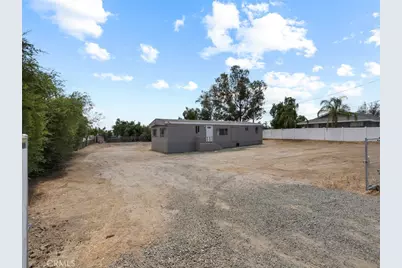 21779 Markham, Perris, CA 92570 - Photo 4