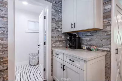 22606 Seeley Drive, Crestline, CA 92325 - Photo 12