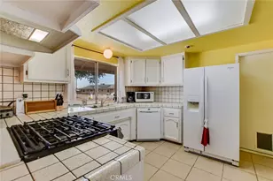 21495 Minodoka, Apple Valley, CA 92308 - Photo 12