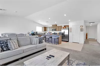 11412 Charlotte, Adelanto, CA 92301 - Photo 8
