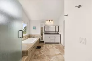 51 La Perla, Lake Forest, CA 92610 - Photo 22