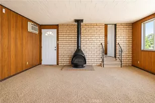 1569 W 16th St, San Bernardino, CA 92411 - Photo 2