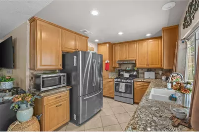 11539 Inglewood Court, Riverside, CA 92503 - Photo 16