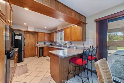 27266 Pacifica Court, Hemet, CA 92544 - Photo 10