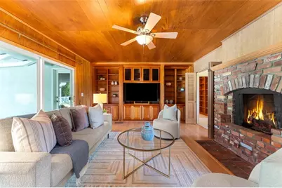 461 W Sunset Drive, Redlands, CA 92373 - Photo 20