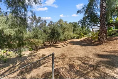 461 W Sunset Drive, Redlands, CA 92373 - Photo 42