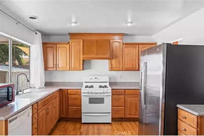 13461 Larkhaven Drive, Moreno Valley, CA 92553 - Photo 16