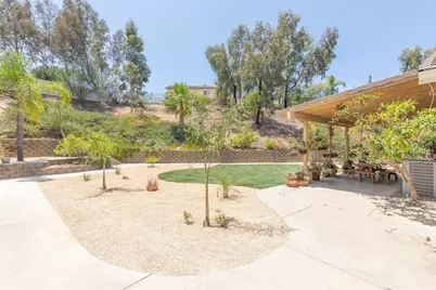 27707 Blue Mesa, Corona, CA 92883 - Photo 32