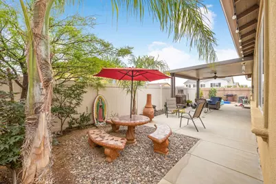 1589 Chinook, Beaumont, CA 92223 - Photo 36