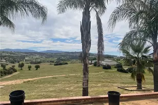 38687 Calle Segovia, Temecula, CA 92592 - Photo 2
