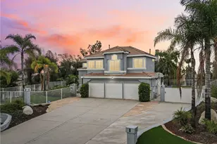 901 Clearwood Ave, Riverside, CA 92506 - Photo 30