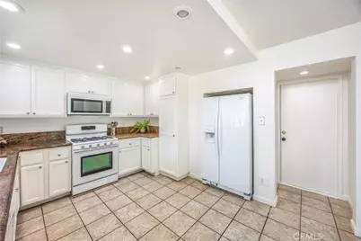 1926 S Starfire Ave, Corona, CA 92879 - Photo 22