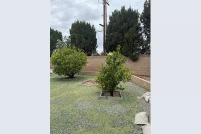 1104 Ribbonwood Court, Hemet, CA 92545 - Photo 4