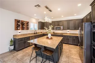 35944 Wilcox Ln, Murrieta, CA 92562 - Photo 6