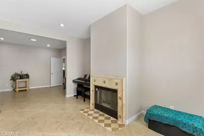 10755 Geronimo, Bloomington, CA 92316 - Photo 4