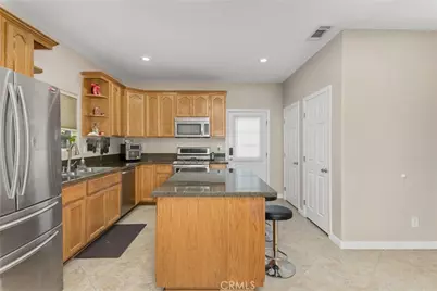 10755 Geronimo, Bloomington, CA 92316 - Photo 8