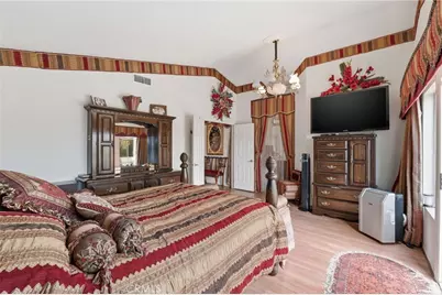 933 La Salle Circle, Corona, CA 92879 - Photo 36