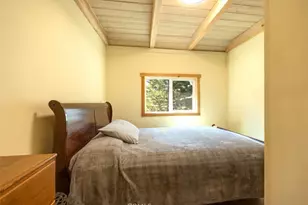 39961 Lakeview Dr, Big Bear Lake, CA 92315 - Photo 24