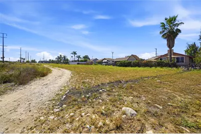 2016 San Bernardino Avenue, Mentone, CA 92359 - Photo 12