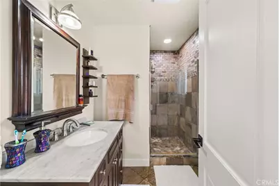 1317 S Center St, Redlands, CA 92373 - Photo 24