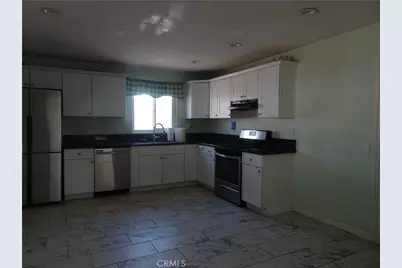 724 N Dallas Avenue, San Bernardino, CA 92410 - Photo 6