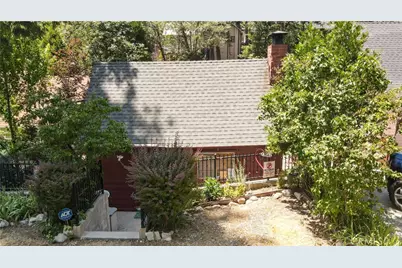 23683 Manzanita, Crestline, CA 92325 - Photo 2