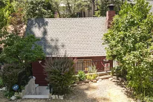 23683 Manzanita, Crestline, CA 92325 - Photo 2