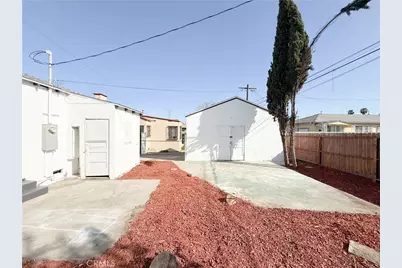 220 W 98th Street, Los Angeles, CA 90003 - Photo 22