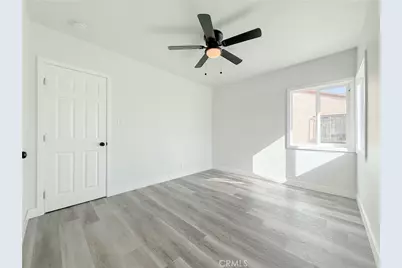 220 W 98th Street, Los Angeles, CA 90003 - Photo 18
