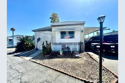 332 N Lyon Avenue #32, Hemet, CA 92543 - Photo 2