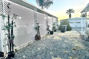 332 N Lyon Ave, Hemet, CA 92543 - Photo 14
