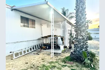 332 N Lyon Avenue #32, Hemet, CA 92543 - Photo 8