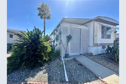332 N Lyon Avenue #32, Hemet, CA 92543 - Photo 4