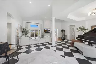 41110 Los Ranchos Cir, Temecula, CA 92592 - Photo 8