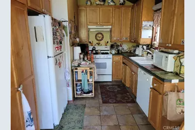 22726 Ponderosa Drive, Crestline, CA 92325 - Photo 4