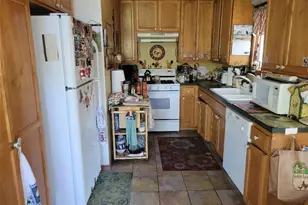 22726 Ponderosa Dr, Crestline, CA 92325 - Photo 4